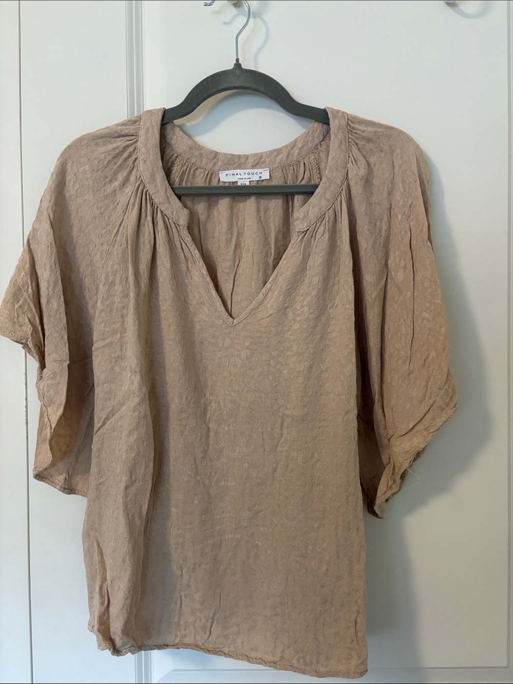 Final Touch Textured V-Neck Short Sleeve Top in Taupe